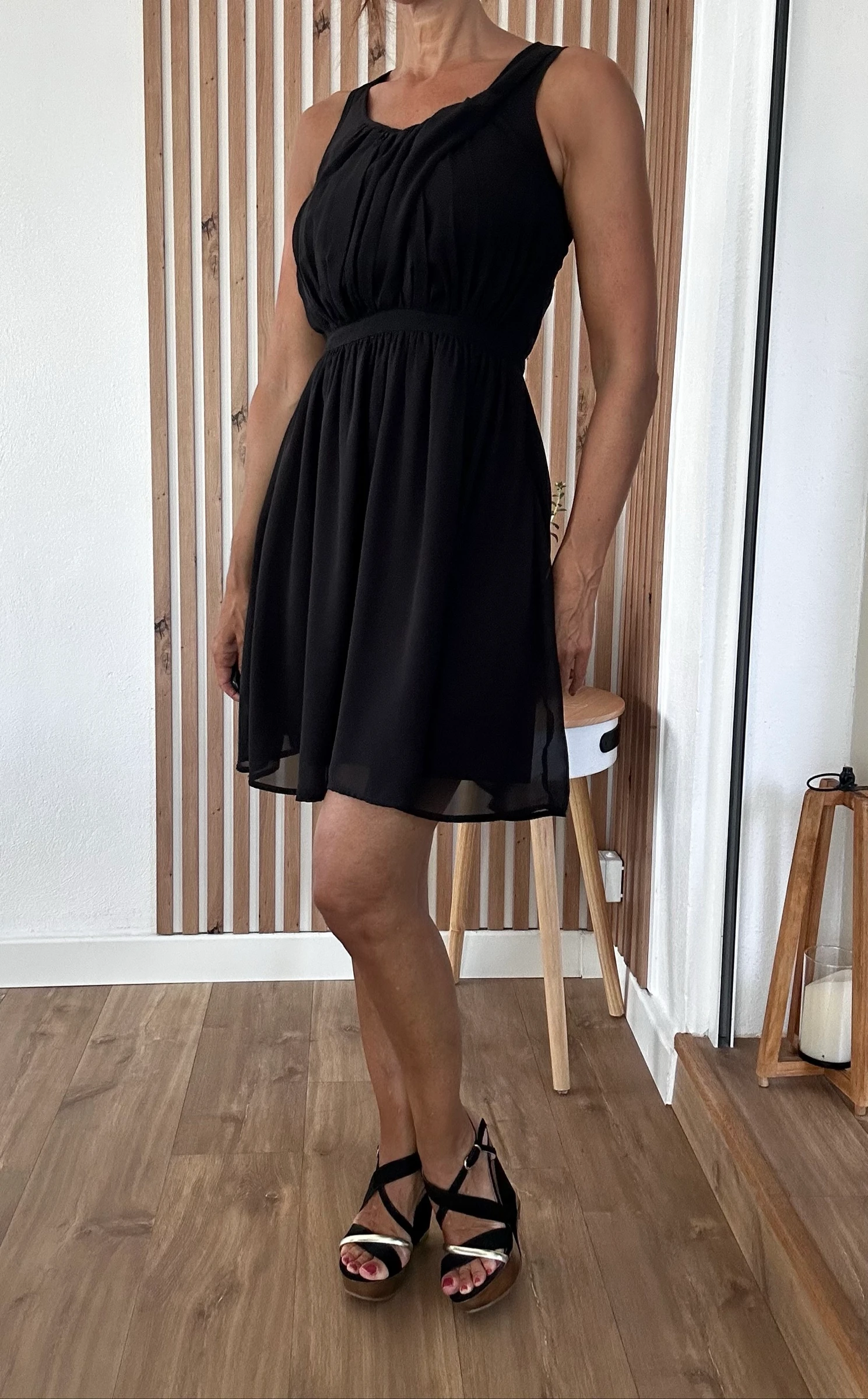Fluid black dress Only size 38 – Like new – photo 7